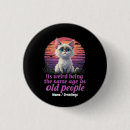 Recherche de personnes âgées badges Âge
