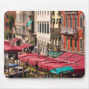 Recherche de bateau grand tapis souris Italie