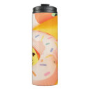 Recherche de près de la plage tasses Été