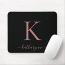 Recherche de rose noir tapis souris Monogramme