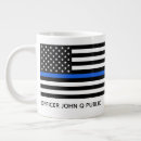Recherche de ligne bleue tasses Police
