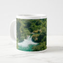 Recherche de cascade tasses Rétro
