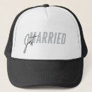 Recherche de juste casquettes Groom