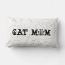 Recherche de maman chat coussins Félin