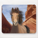 Recherche de cheval sauvage tapis souris Pays
