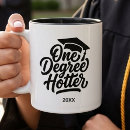 Recherche de degré tasses Diplômé de l'université
