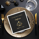 Recherche de avocat serviettes Échelles de justice