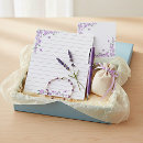 Recherche de note pourpre de fleur Papillon