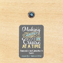 Recherche de citation de souvenirs magnets Croisière en famille