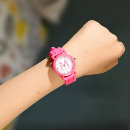 Recherche de rose rouge montres Monogramme