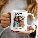 Recherche de selfie tasses Besties