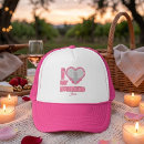 Recherche de 3 trucker casquettes Pour elle