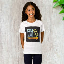 Recherche de étagère tshirts Livres