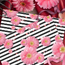 Recherche de gerbera rose Noir et blanc