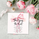 Recherche de moderne et le ruban invitations Arc rose