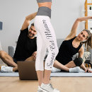 Recherche de modèle foncé de vêtements Pour elle