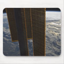 Recherche de iss tapis souris Terre