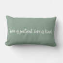 Recherche de patient coussins L'amour est patient