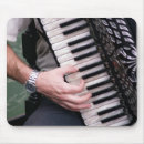 Recherche de accordian Musique