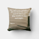 Recherche de psaumes coussins Biblique