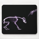 Recherche de chien pourpre tapis souris Animaux