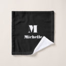 Recherche de noir solide Monogramme