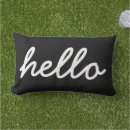 Recherche de tendances modernes de coussins Script