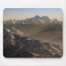 Recherche de everest tapis souris Dehors
