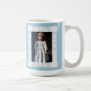 Recherche de poupée tasses Pour elle