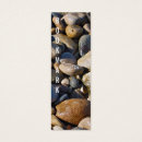Recherche de rivage rocheux Roches
