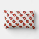 Recherche de coccinelle coussins Rouge