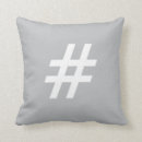 Recherche de ringards coussins Geeky