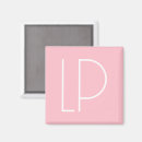 Recherche de initiale magnets Texte