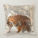 Recherche de tigres coussins Toute personne