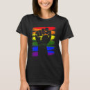 Recherche de poing tshirts Fierté