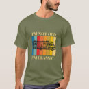 Recherche de holiday hommes tshirts Retro