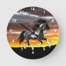 Recherche de peintures de cheval horloges Mustang