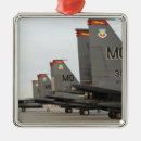 Recherche de force ornements F 15