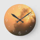 Recherche de rayons de soleil horloges Brumeux