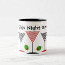 Recherche de nuit de filles tasses Mariés