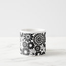 Recherche de fleurs stylisées tasses Feuillage