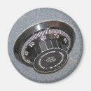 Recherche de coffre magnets Drôle