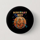 Recherche de anniversaire 9 badges Vieux