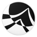 Recherche de noir blanc abstrait et boutons et poignées de porte Artistique