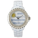 Recherche de drapeau du monde montres Le football