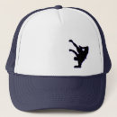 Recherche de coupure casquettes B garçon