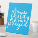 Recherche de pied de bébé posters Amour