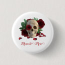 Recherche de effrayants badges Pour elle
