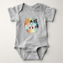 Recherche de vidéo bébé vêtements Drôle