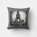 Recherche de tour coussins Eiffel